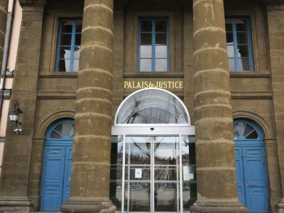 Tribunal Grande Instance (43)